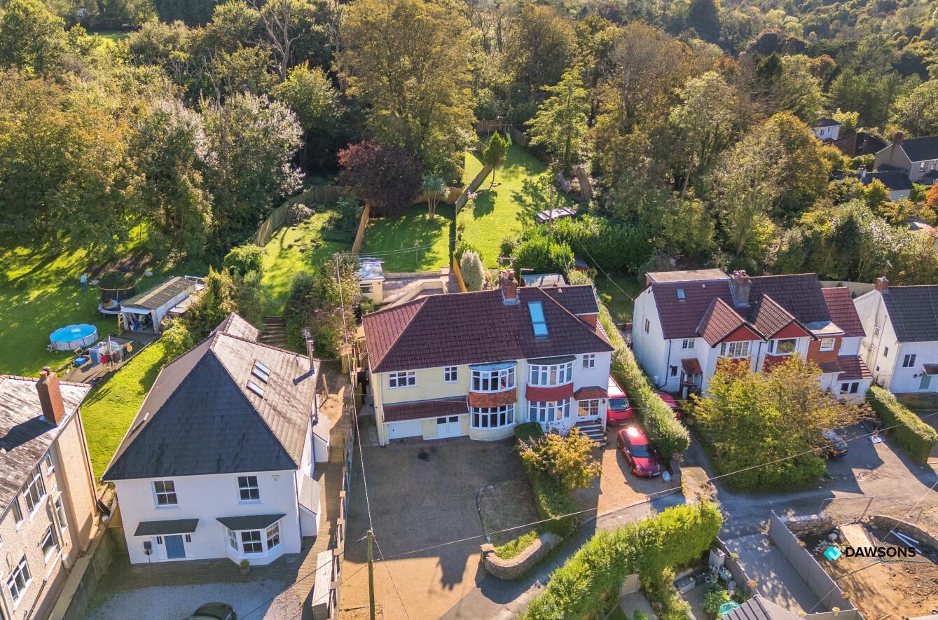 Portway, Bishopston, Swansea, SA3 3JR